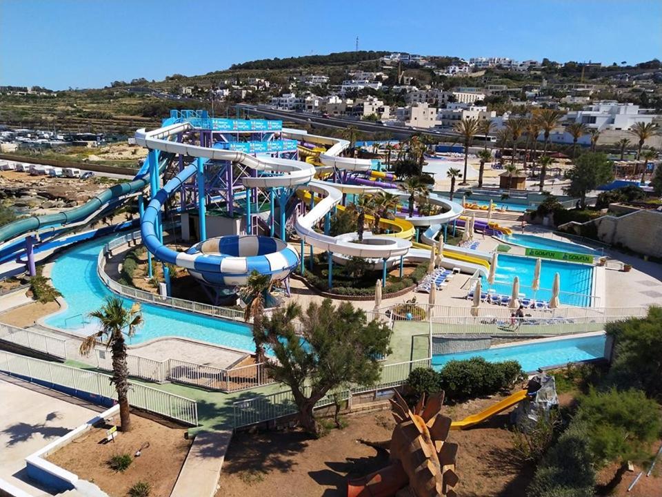 Апартаменты Splendid Seaside Retreat On Spinola Bay Сент Джулианс Экстерьер фото